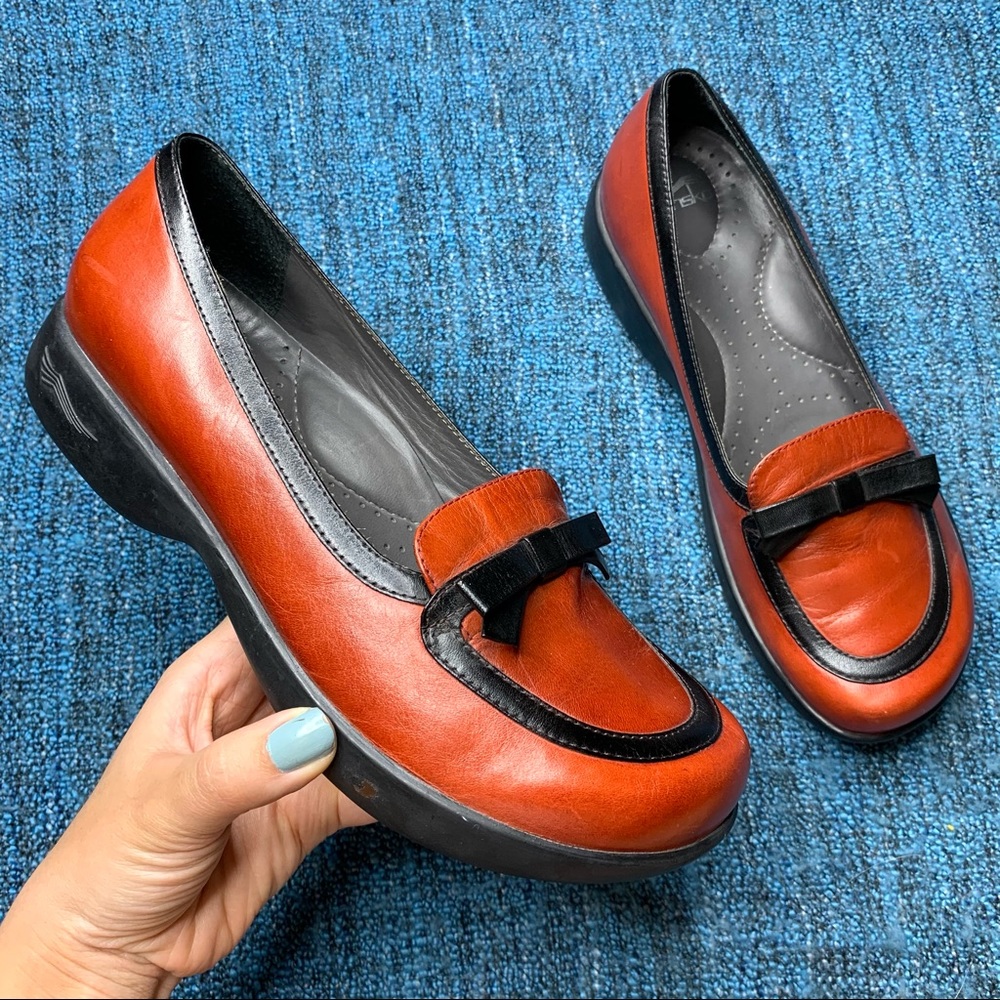 Dansko Red and Black Leather Bow Tie Clogs